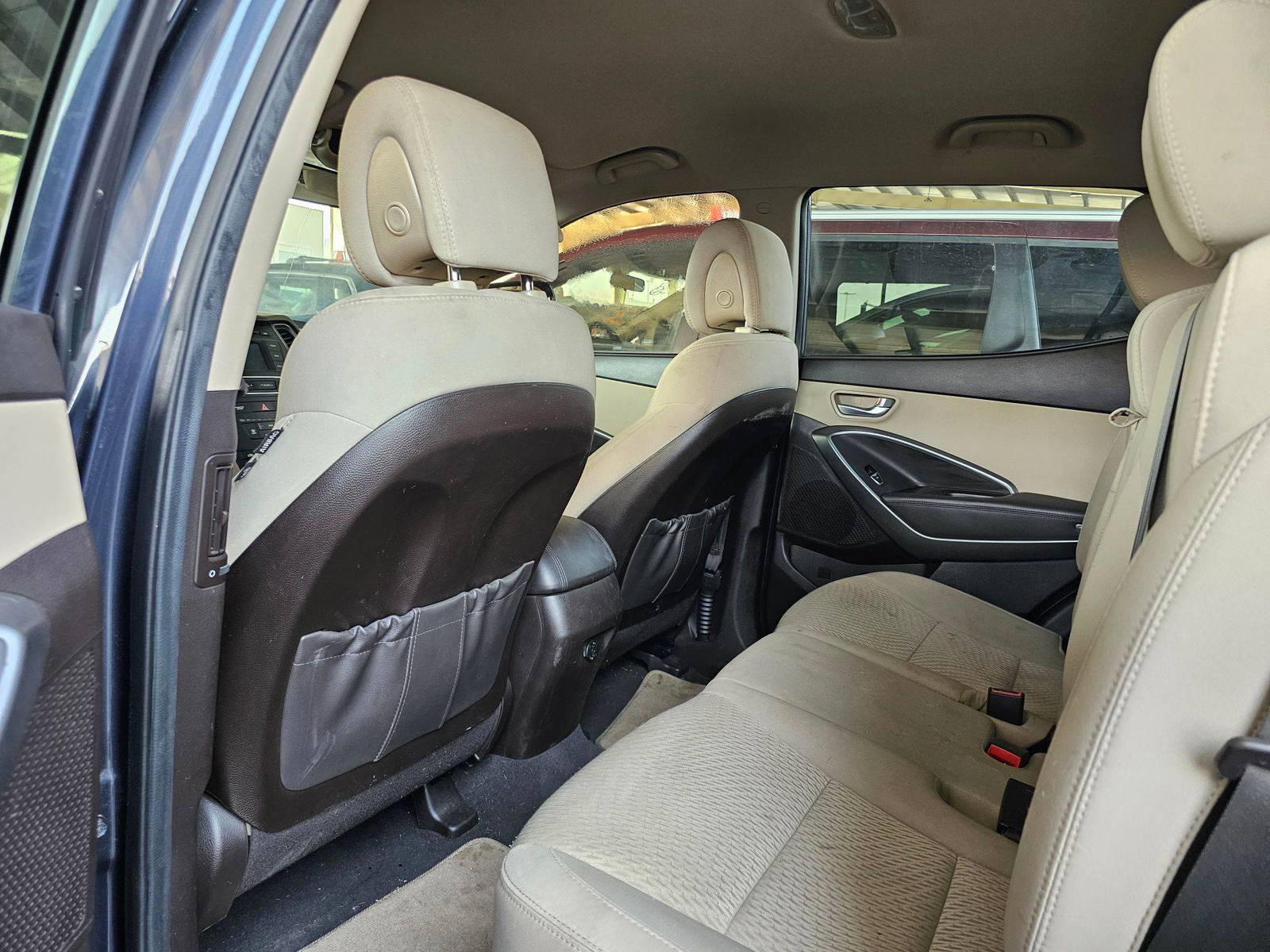 HYUNDAI SANTA FE SPORT 2018 - Marhaba Auction Used Cars - Image 6