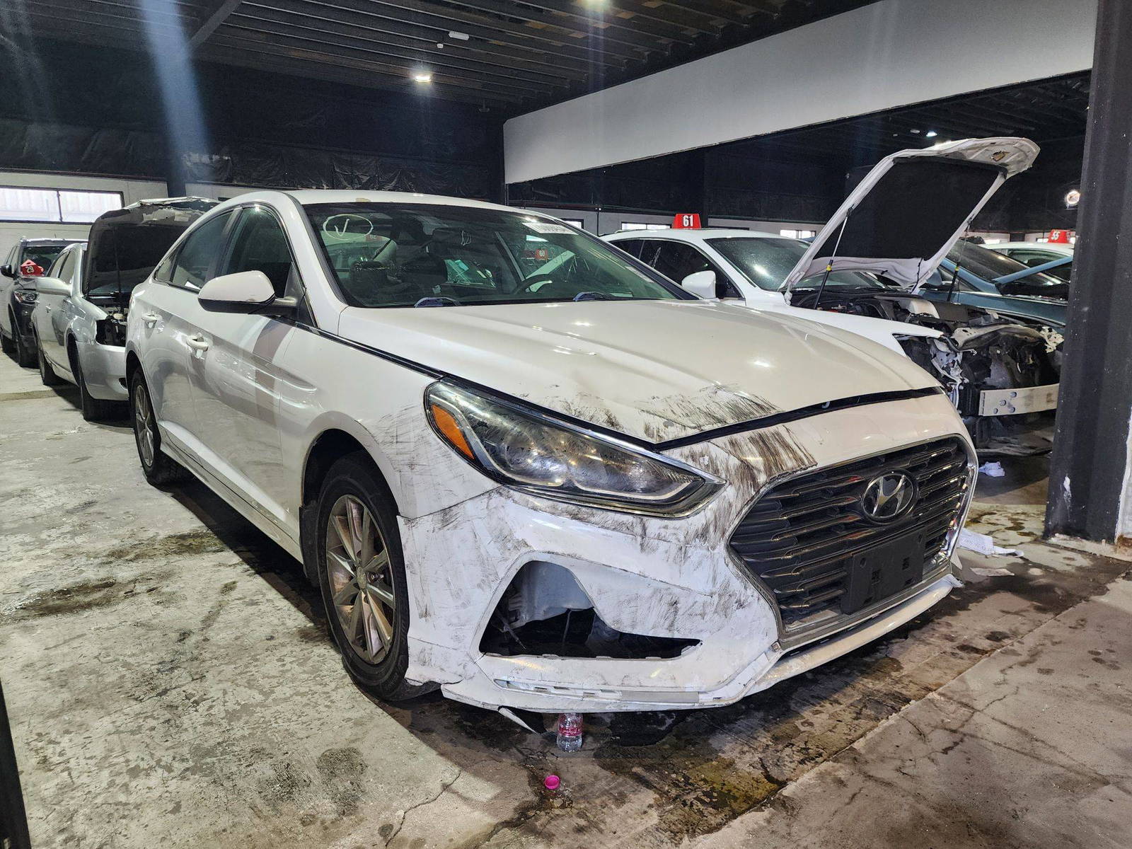 2018 HYUNDAI SONATA — 74487 Miles — Lot 20092 — Al Quoz - Marhaba Auctions Used Cars - Image 4