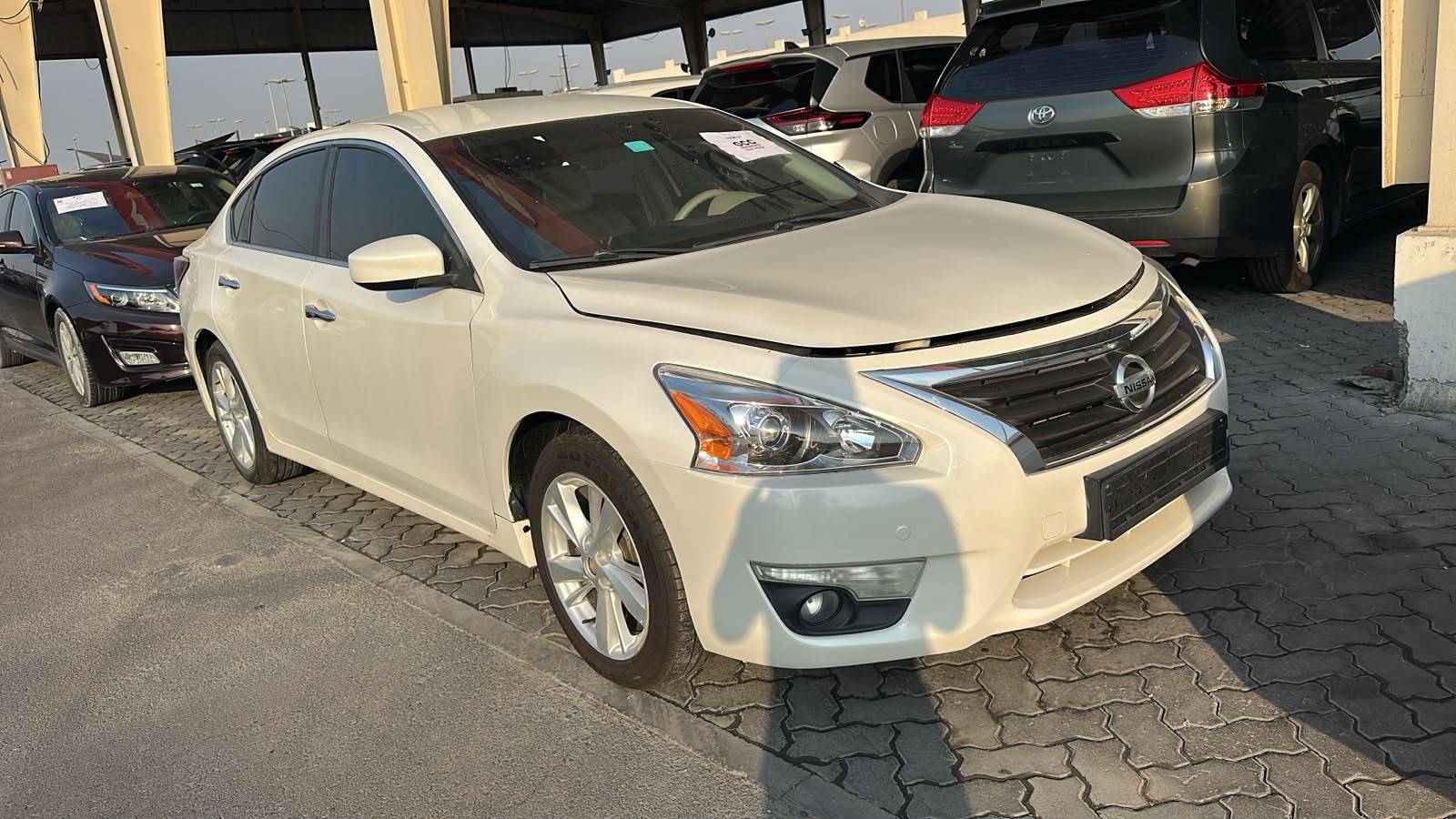 2014 NISSAN ALTIMA — 218372 KM — Lot 183162 — Souq - Marhaba Auctions Used Cars - Image 2