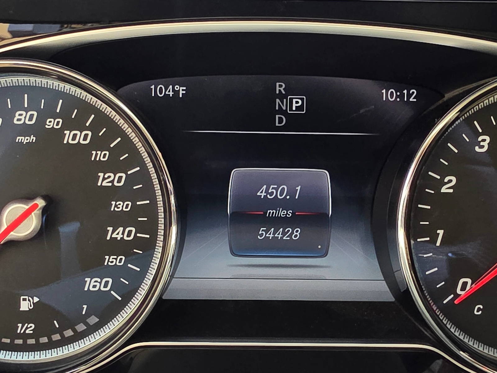 2018 MERCEDES BENZ E-400 — 54428 Miles — Lot JF018810 - Marhaba Auctions Used Cars - Image 15