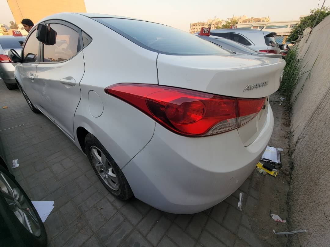 2011 HYUNDAI AVANTE — 226419 KM — Lot BU028209 — Main - Marhaba Auctions Used Cars - Image 5
