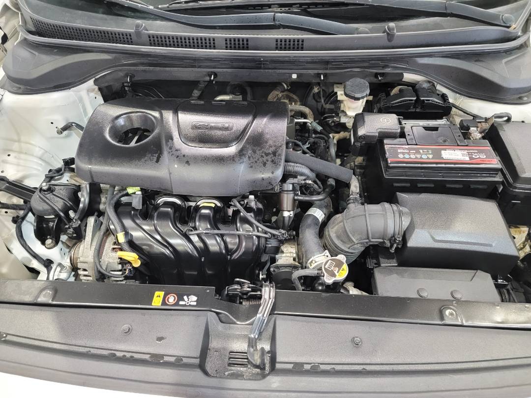2019 HYUNDAI ACCENT — 122015 Miles — Lot E050720 — Main - Marhaba Auctions Used Cars - Image 10