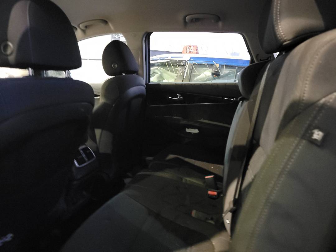 2019 KIA SORENTO — 73034 KM — Lot KG521711 — Main - Marhaba Auctions Used Cars - Image 6