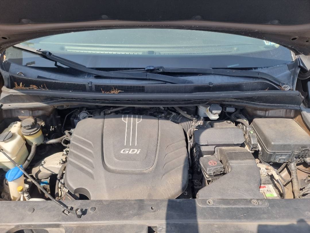 KIA SEDONA 2015 - Marhaba Auction Used Cars - Image 10