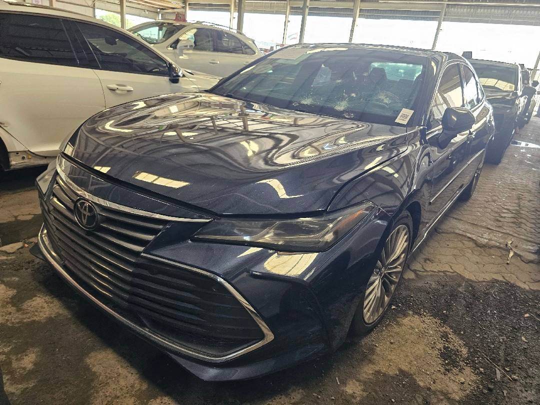 TOYOTA AVALON