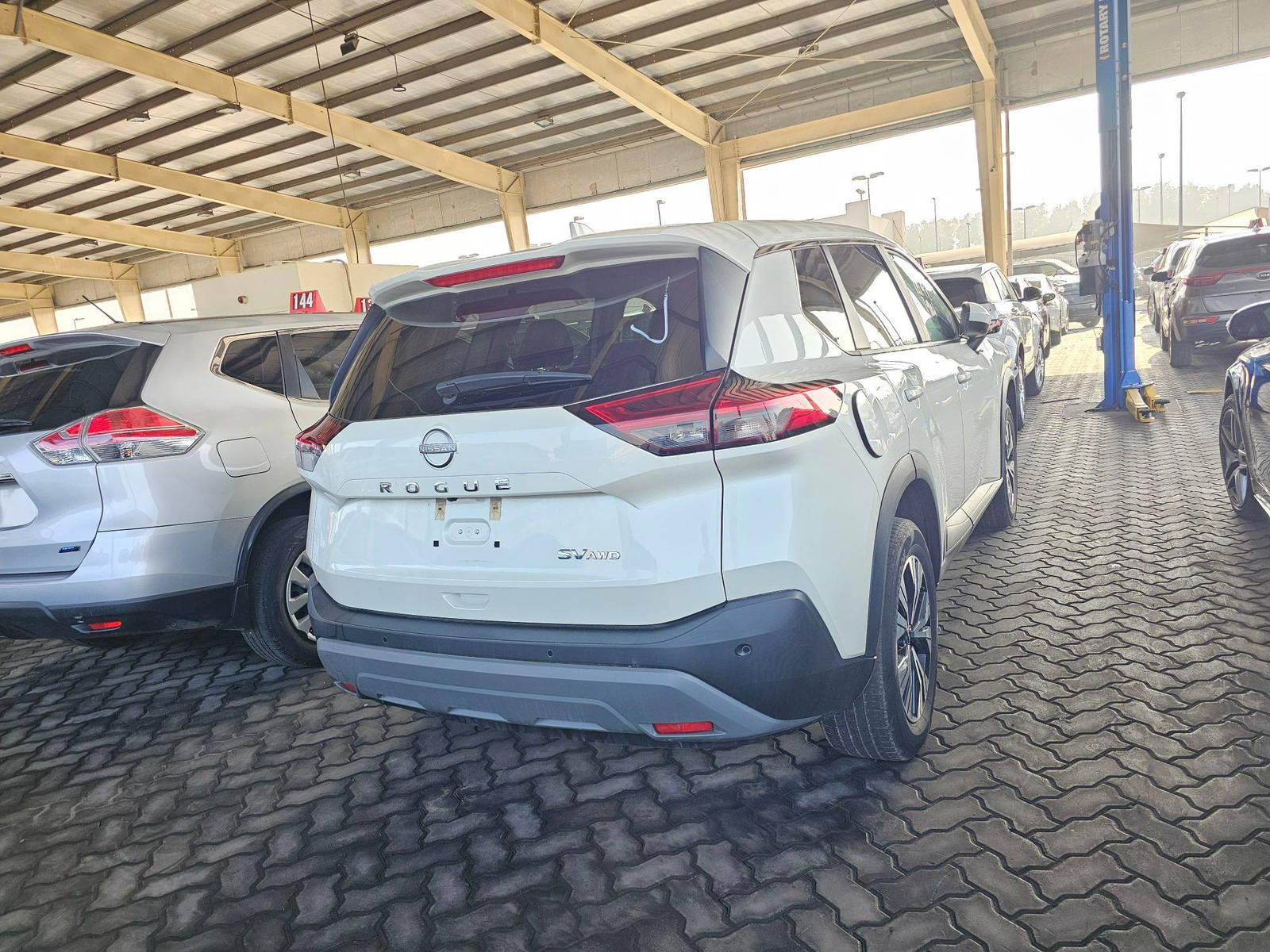 2023 NISSAN ROGUE — 18244 Miles — Lot 42927901 — Main - Marhaba Auctions Used Cars - Image 4