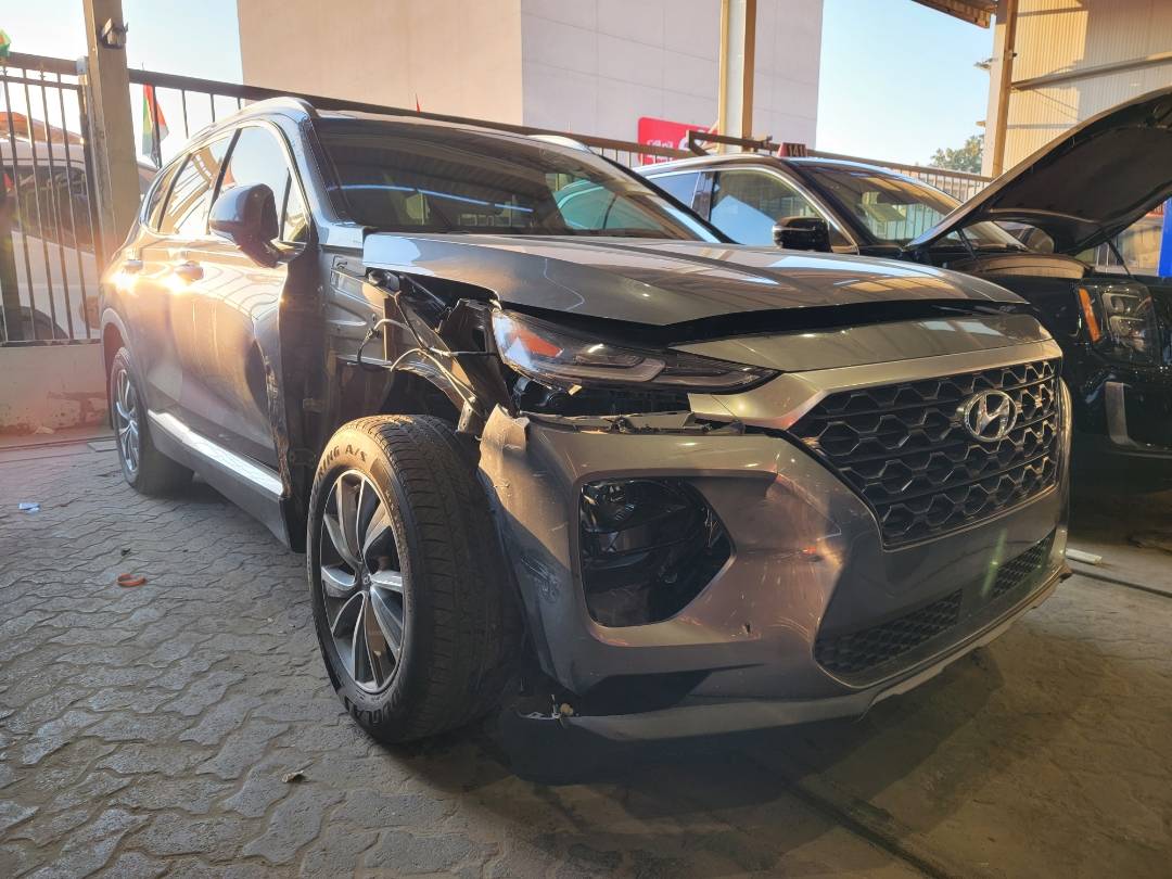 2019 HYUNDAI SANTA FE — 64821 Miles — Lot 059266 — Main - Marhaba Auctions Used Cars - Image 4