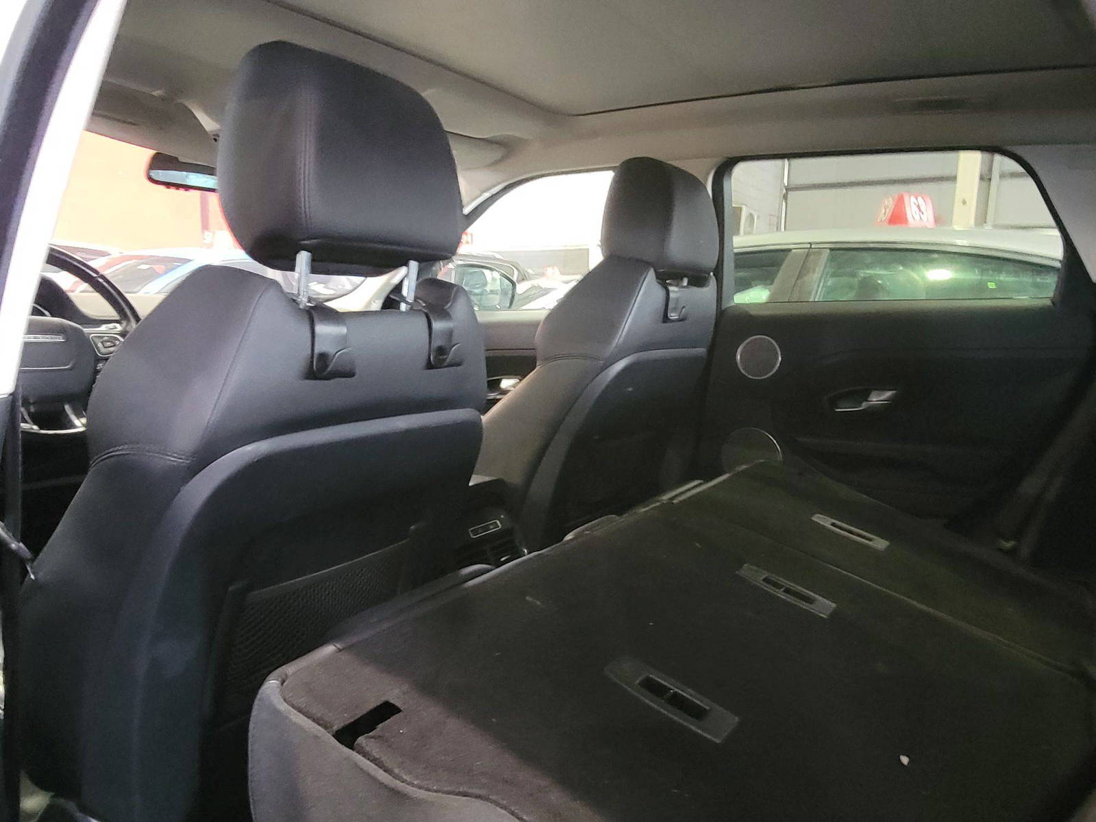 LAND ROVER RANGE ROVER EVOQUE PURE 2014 - Marhaba Auction Used Cars - Image 7