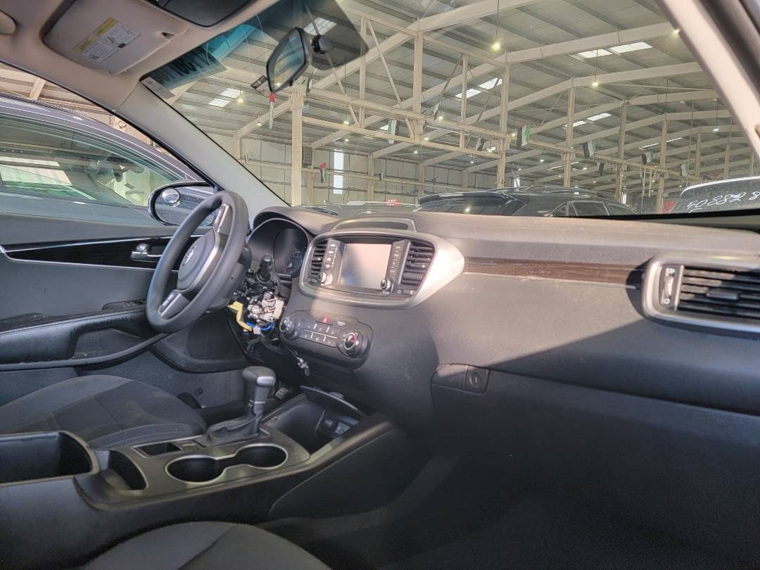 2020 KIA SORENTO — 161618 Miles — Lot LG643777 - Marhaba Auctions Used Cars - Image 5