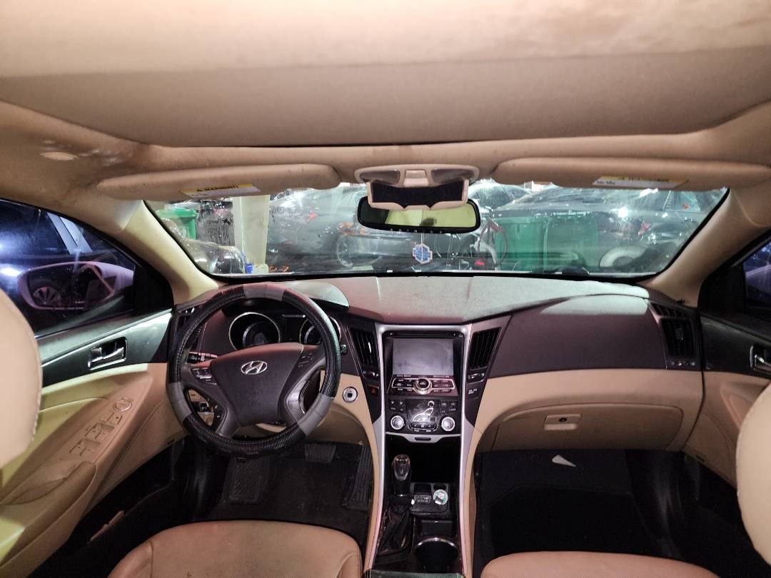 2011 HYUNDAI SONATA — 172699 Miles — Lot 38429579 - Marhaba Auctions Used Cars - Image 9