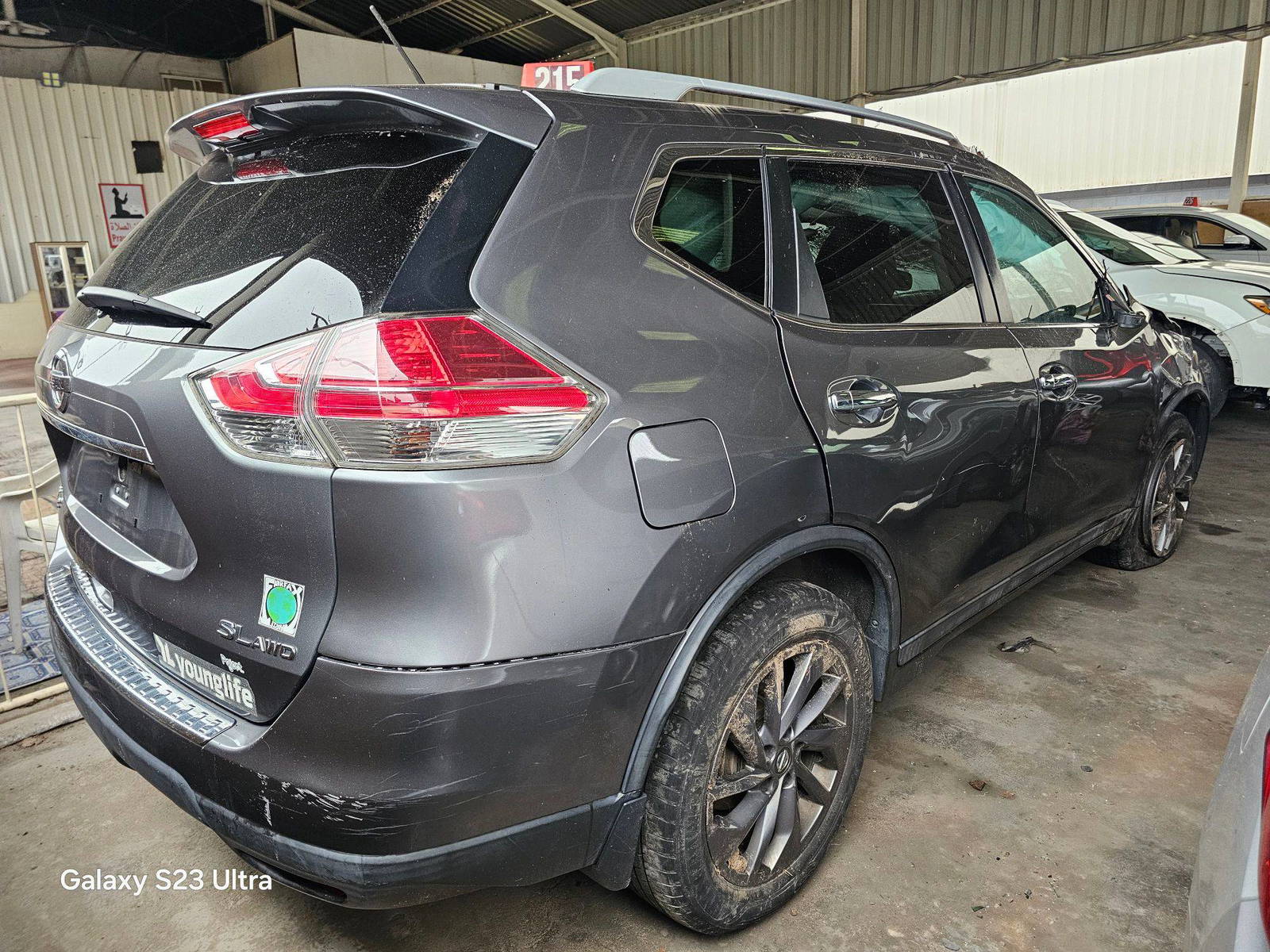 2016 NISSAN ROGUE — 77013 Miles — Lot 43825253 — Main - Marhaba Auctions Used Cars - Image 3