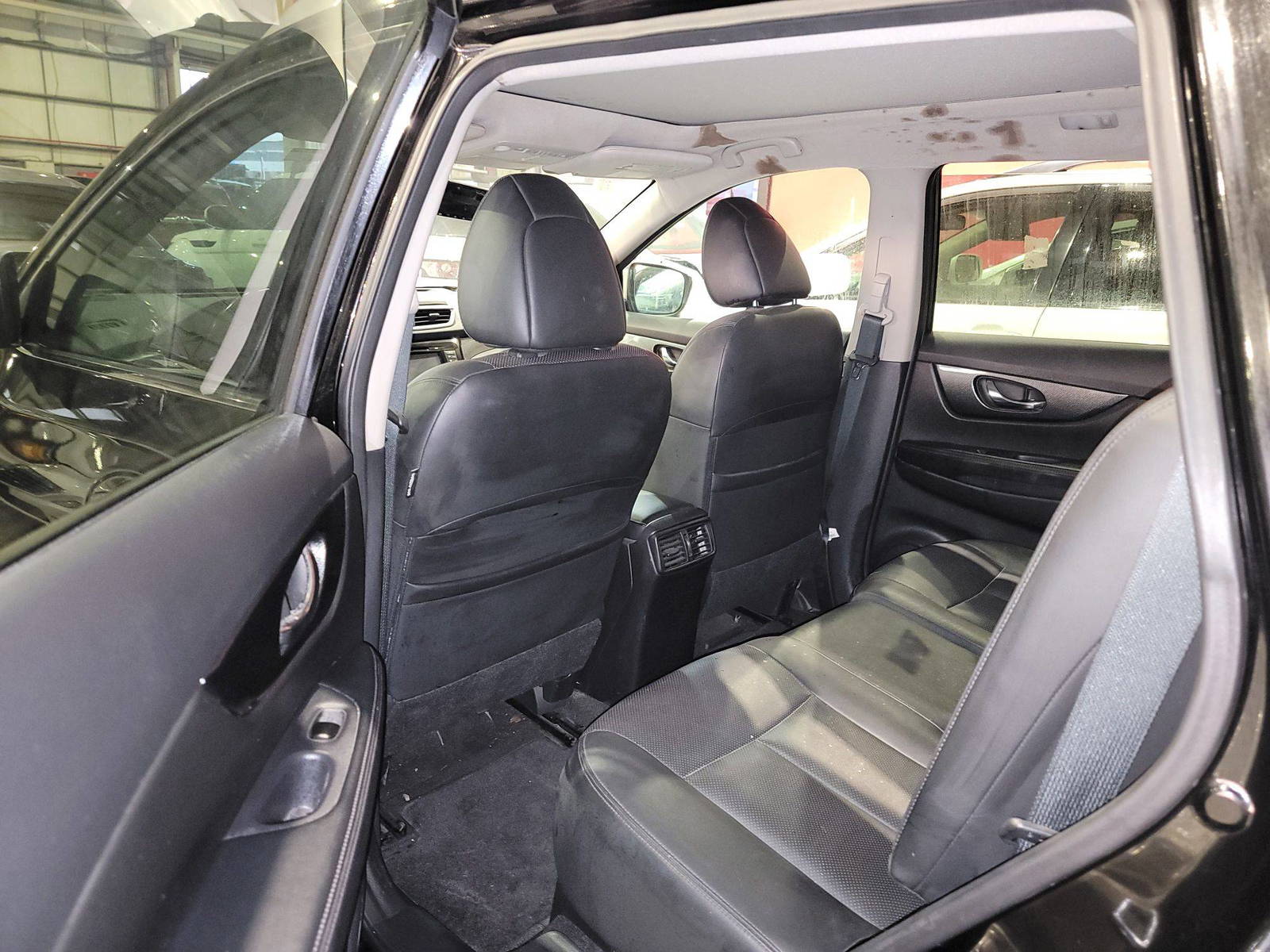 NISSAN ROGUE 2015 - Marhaba Auction Used Cars - Image 7