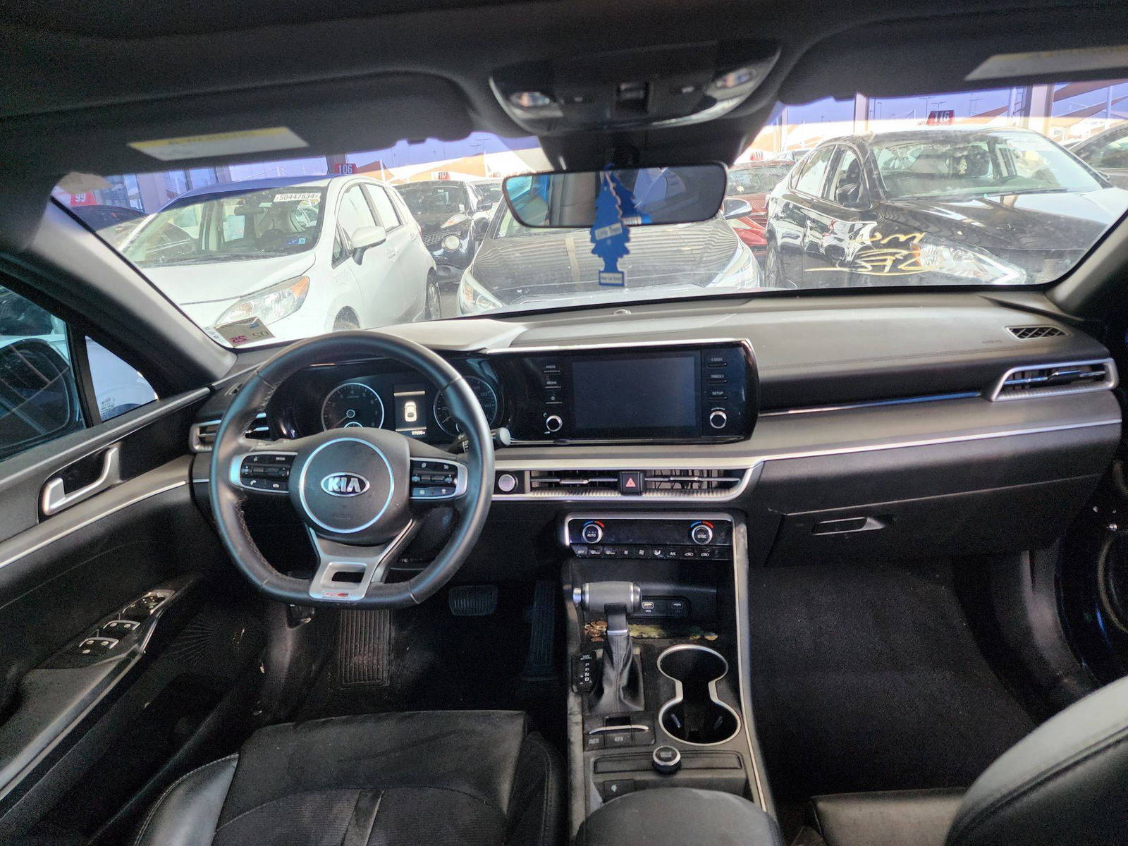 2021 KIA K5 — 77558 Miles — Lot 5622 — Souq - Marhaba Auctions Used Cars - Image 9