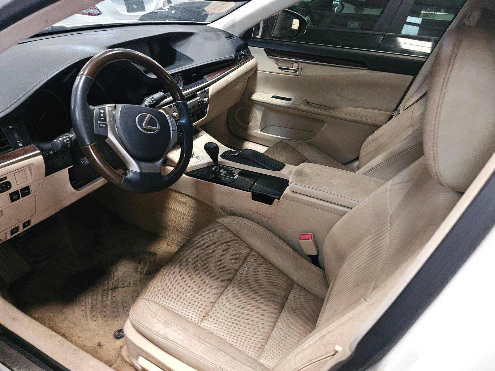 LEXUS ES 350 2014 - Marhaba Auction Used Cars - Image 8