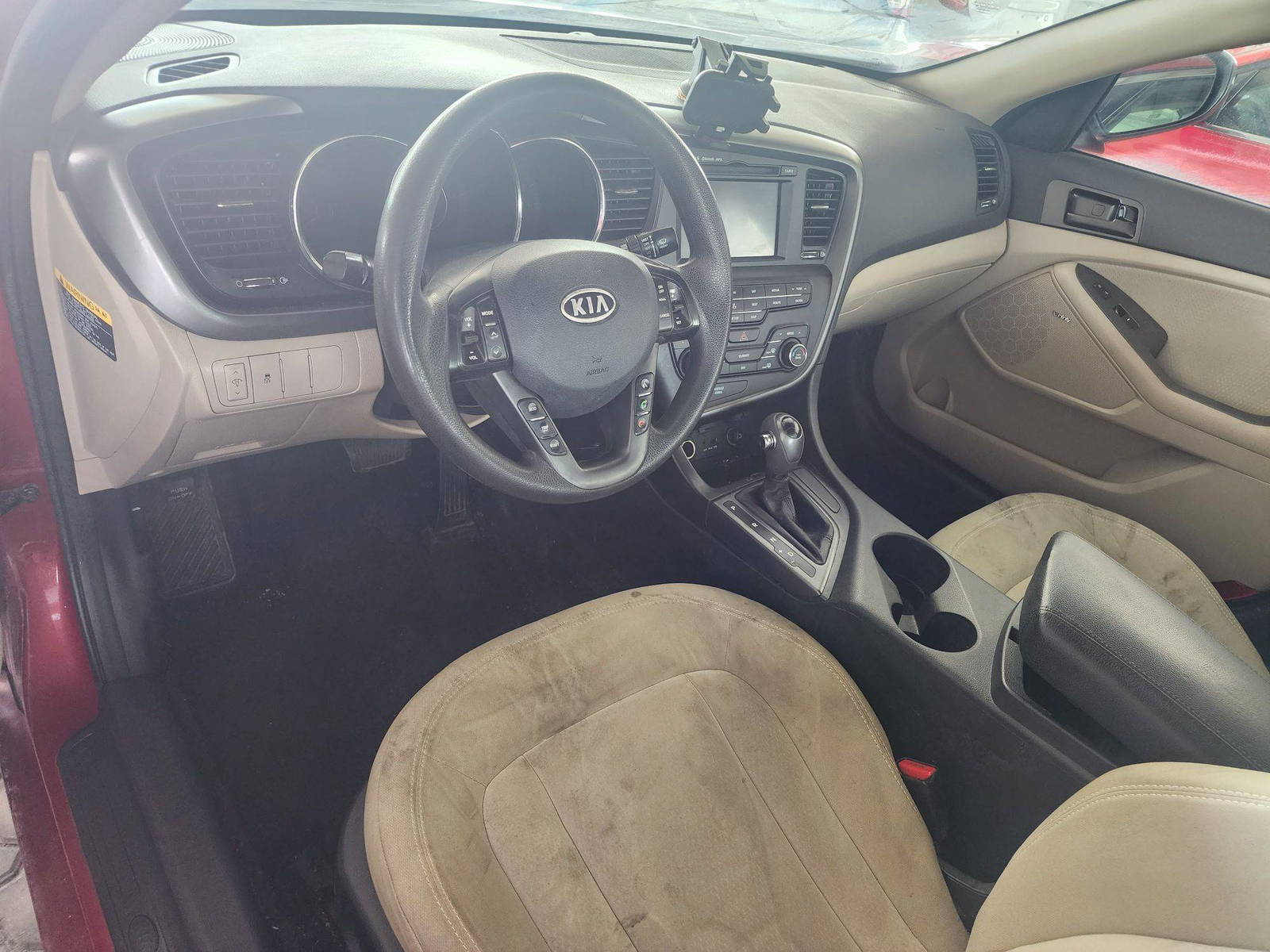 2011 KIA OPTIMA — 207737 Miles — Lot 67670743 - Marhaba Auctions Used Cars - Image 4
