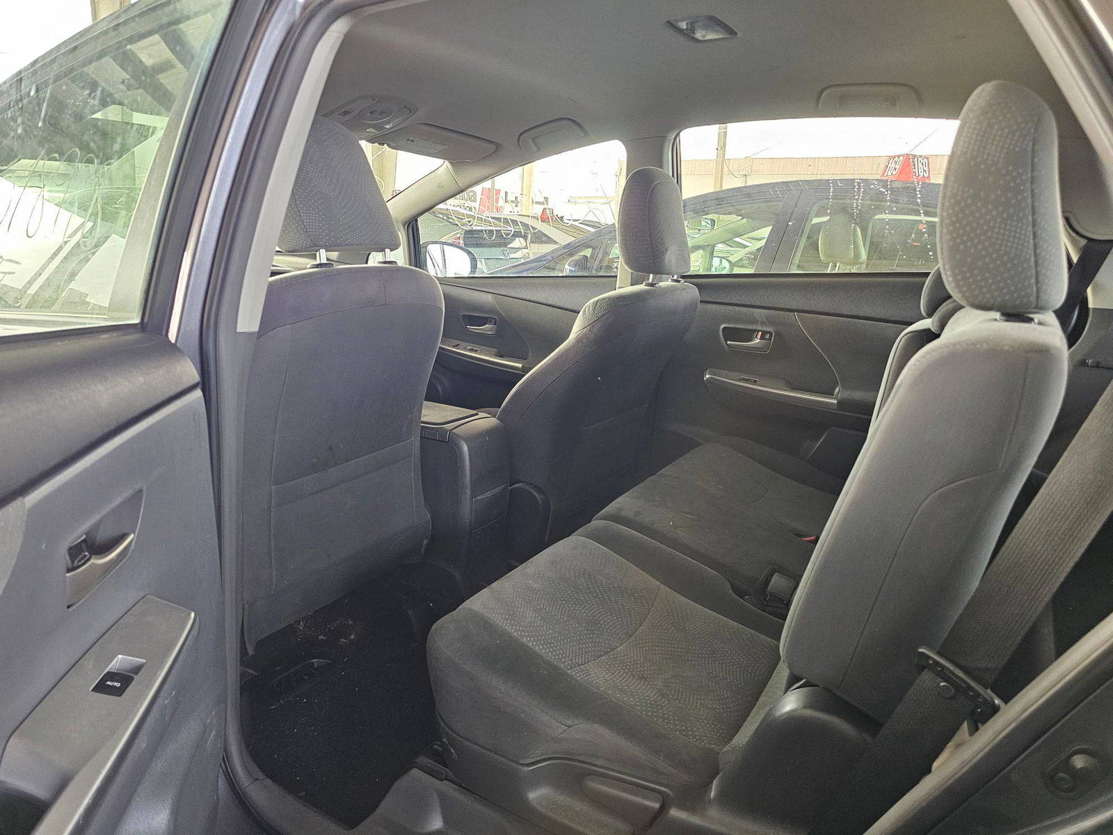 TOYOTA PRIUS 2012 - Marhaba Auction Used Cars - Image 6