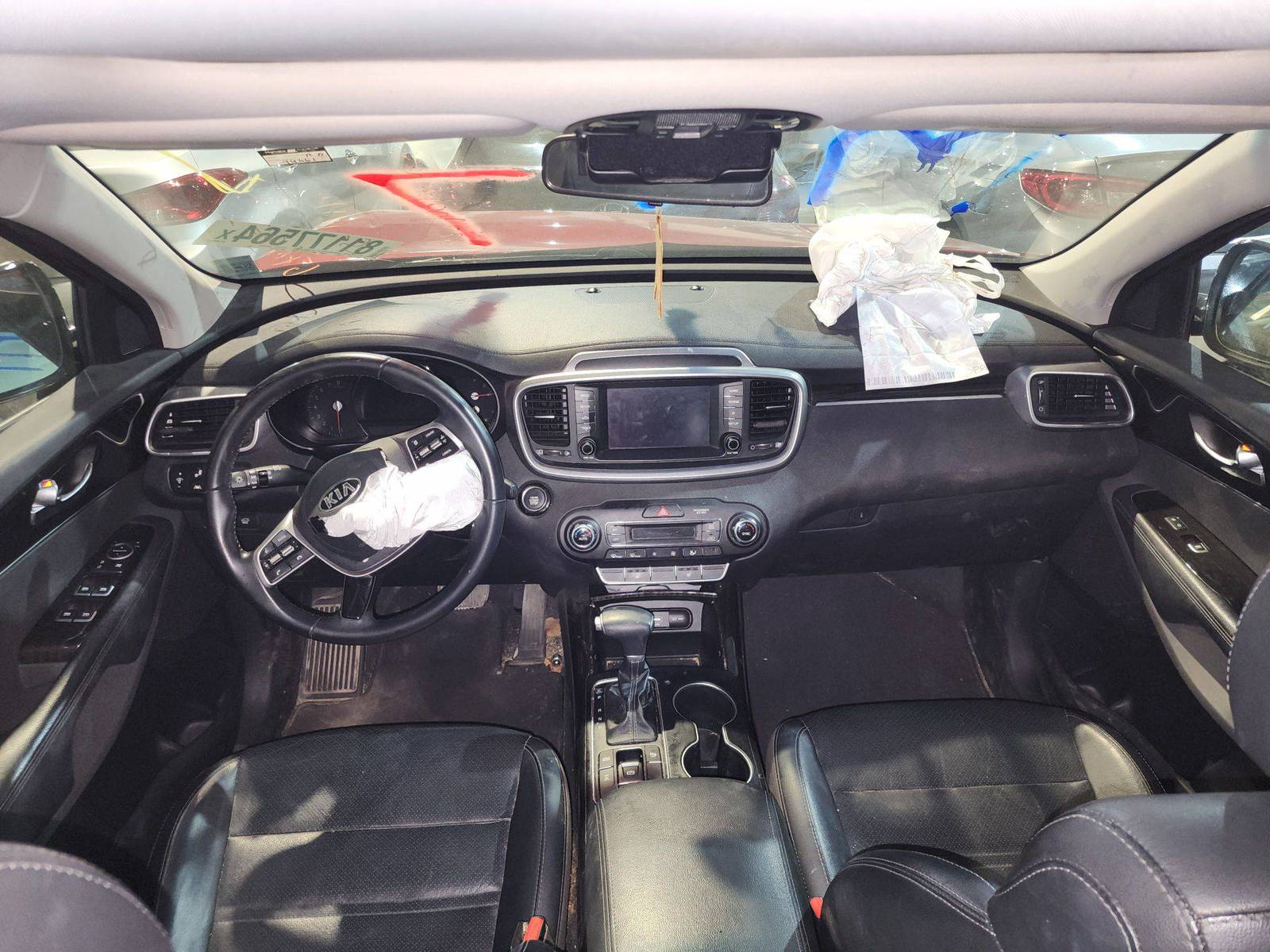 2020 KIA SORENTO — 94461 Miles — Lot 81177564 — Al Quoz - Marhaba Auctions Used Cars - Image 4