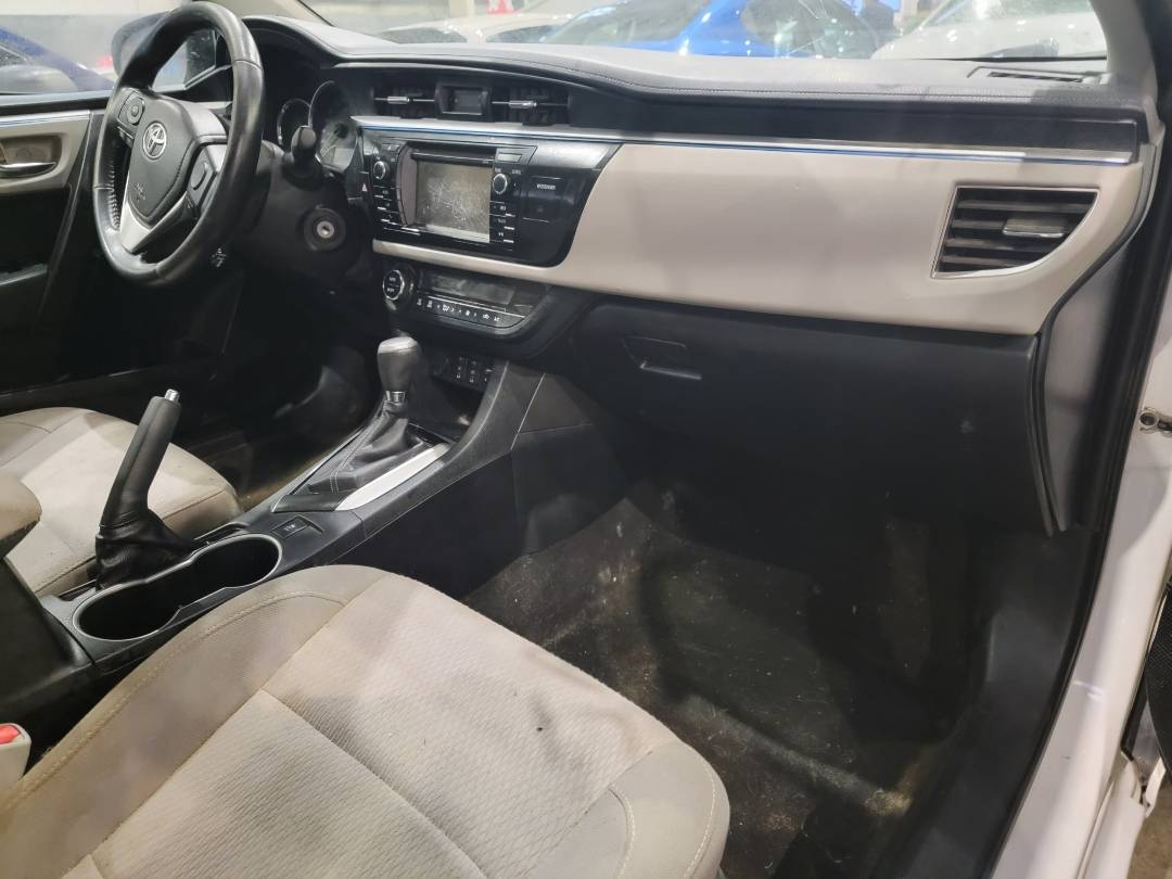 2015 TOYOTA COROLLA — 193321 KM — Lot 27173 - Marhaba Auctions Used Cars - Image 6