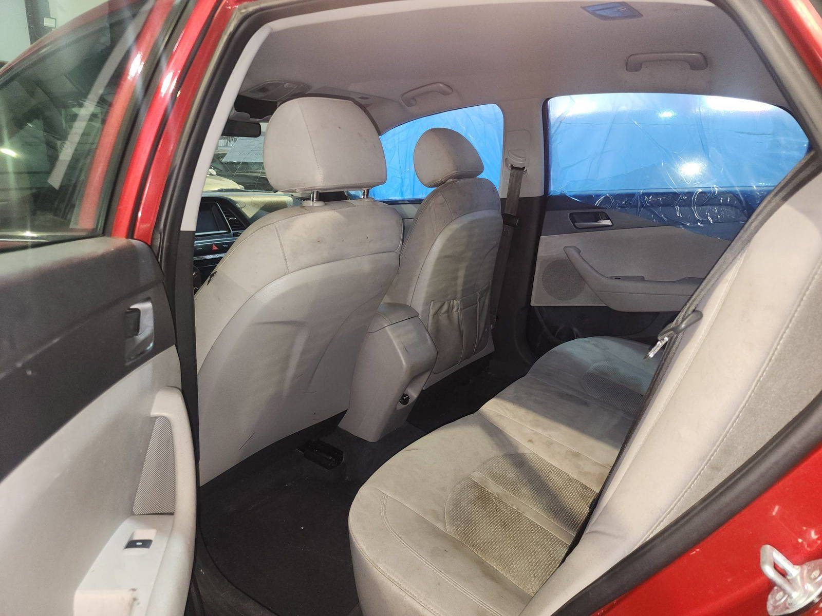 2019 HYUNDAI SONATA — 107136 Miles — Lot 47940405 — Al Quoz - Marhaba Auctions Used Cars - Image 3