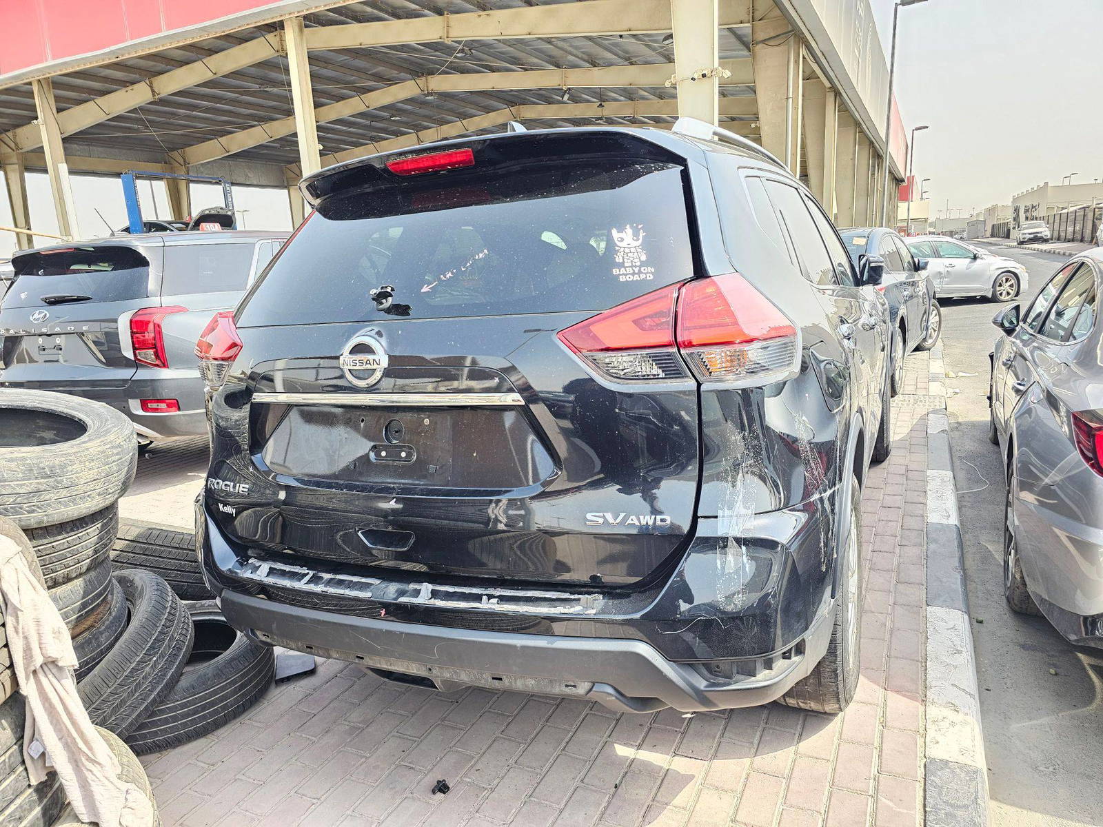 2017 NISSAN ROGUE — 149648 Miles — Lot HC740554 — Main - Marhaba Auctions Used Cars - Image 4