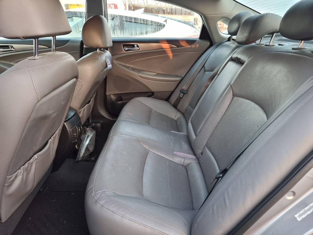 2013 HYUNDAI SONATA — 171463 Miles — Lot 215487 — Ind. 12 - Marhaba Auctions Used Cars - Image 7