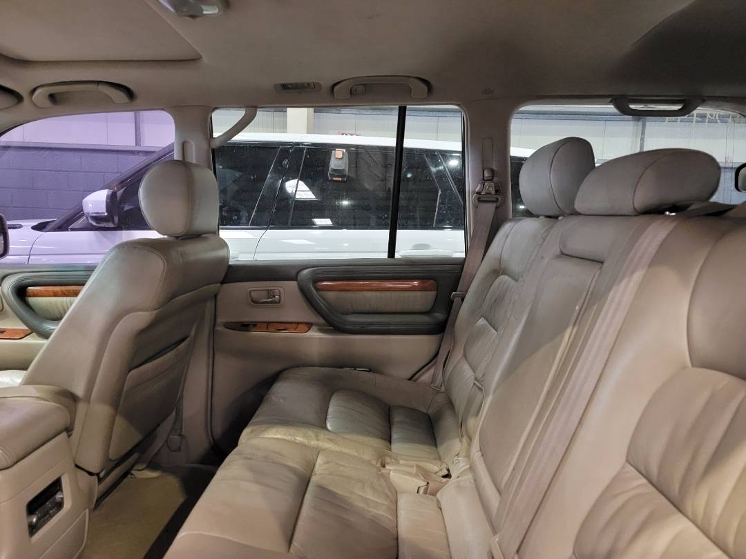 2005 LEXUS LX 470 — 270672 Miles — Lot 548994 — Main - Marhaba Auctions Used Cars - Image 7