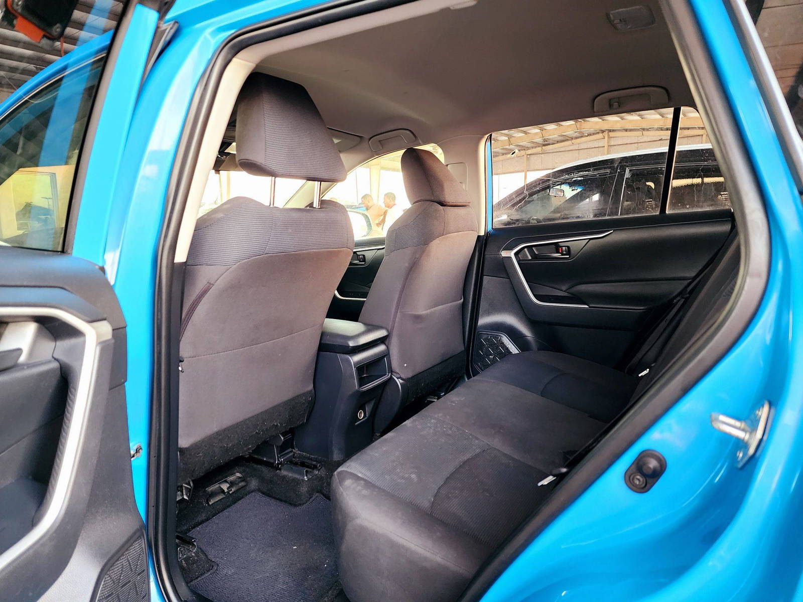 2019 TOYOTA RAV4 — 128369 Miles — Lot 39742622 — Souq - Marhaba Auctions Used Cars - Image 6
