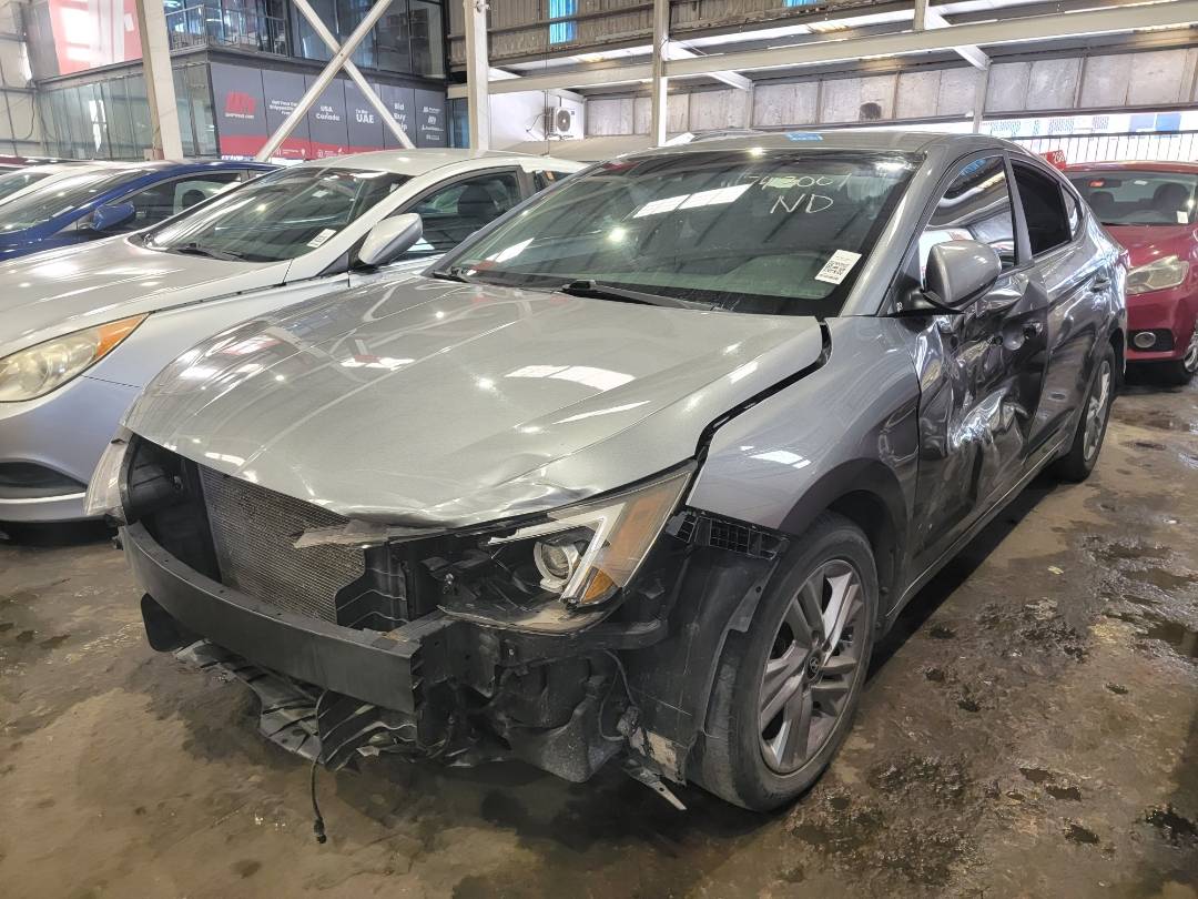 2019 HYUNDAI ELANTRA — 103209 Miles — Lot 743001 — Main - Marhaba Auctions Used Cars - Image 4