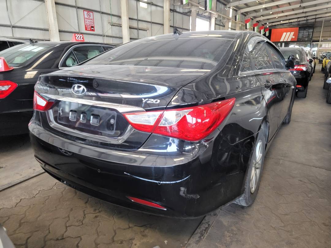 2011 HYUNDAI SONATA — 193146 KM — Lot 240134 — Main - Marhaba Auctions Used Cars - Image 3