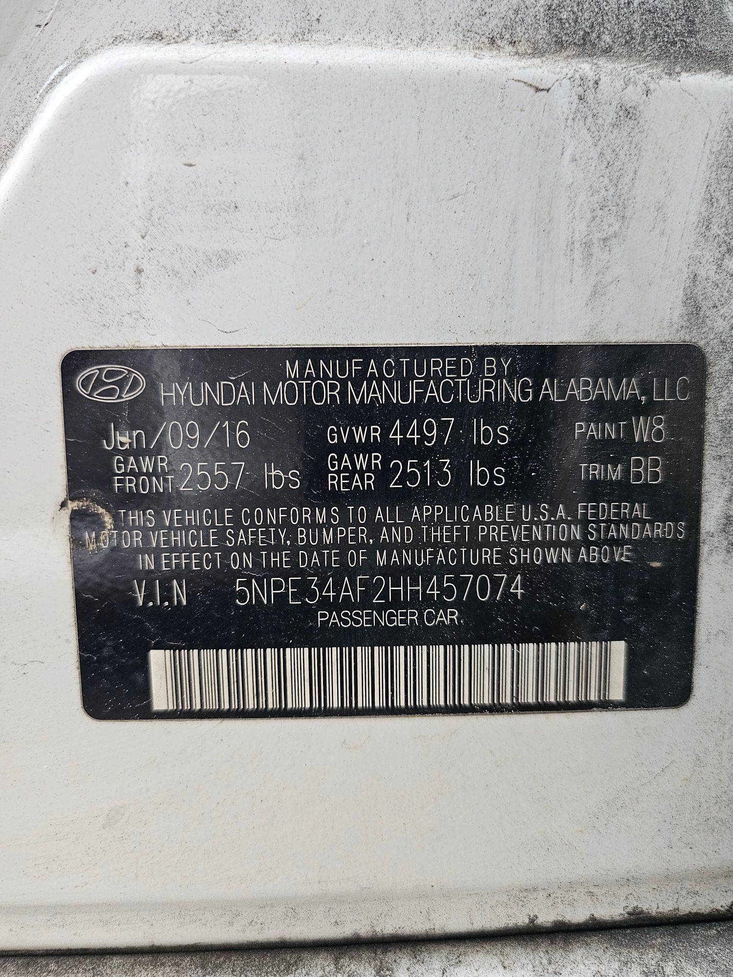 2017 HYUNDAI SONATA — 170703 Miles — Lot 2HH457074 — Souq - Marhaba Auctions Used Cars - Image 9