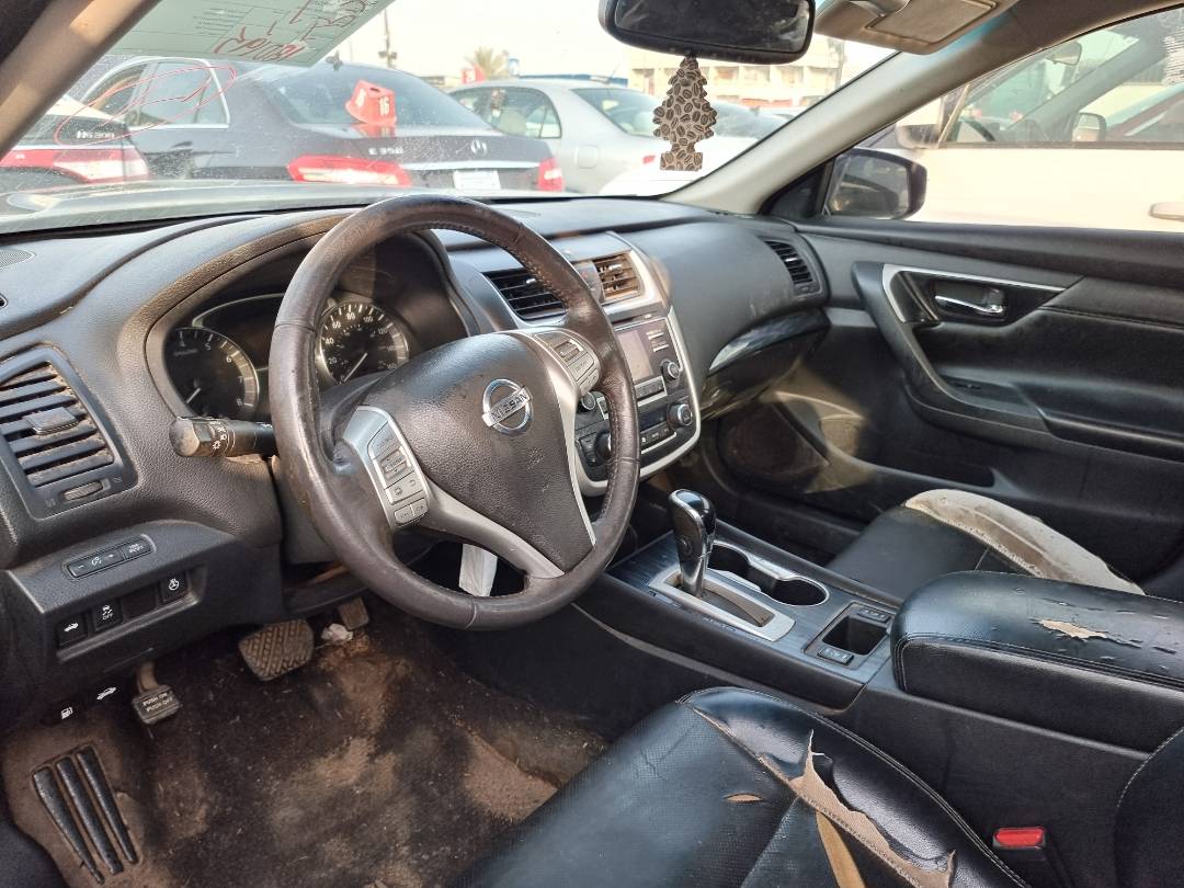 2017 NISSAN ALTIMA — 180195 Miles — Lot 215487 — Souq - Marhaba Auctions Used Cars - Image 6