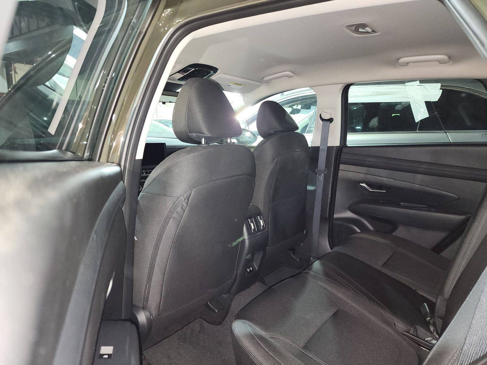 2025 HYUNDAI TUCSON — 597 Miles — Lot 46514415 — Al Quoz - Marhaba Auctions Used Cars - Image 7