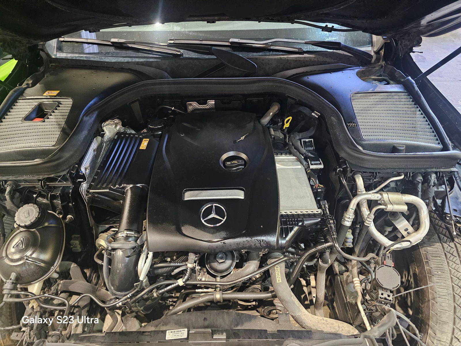 MERCEDES BENZ GLC-300 2016 - Marhaba Auction Used Cars - Image 12