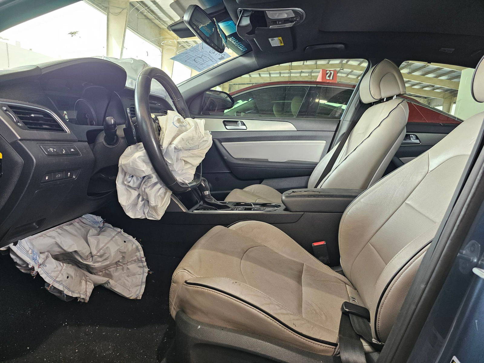 2015 HYUNDAI SONATA — 132581 Miles — Lot 203424 — Souq - Marhaba Auctions Used Cars - Image 9