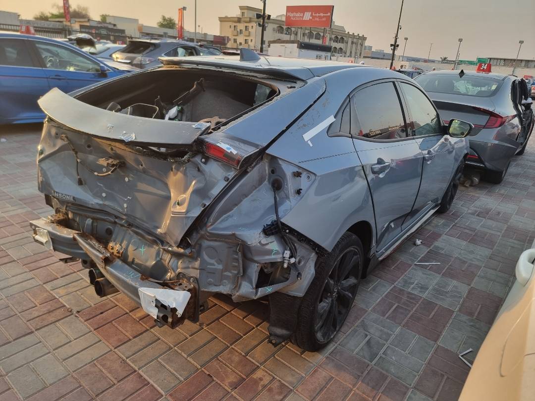 2017 HONDA CIVIC — 138710 Miles — Lot 154782 — Ind. 12 - Marhaba Auctions Used Cars - Image 3