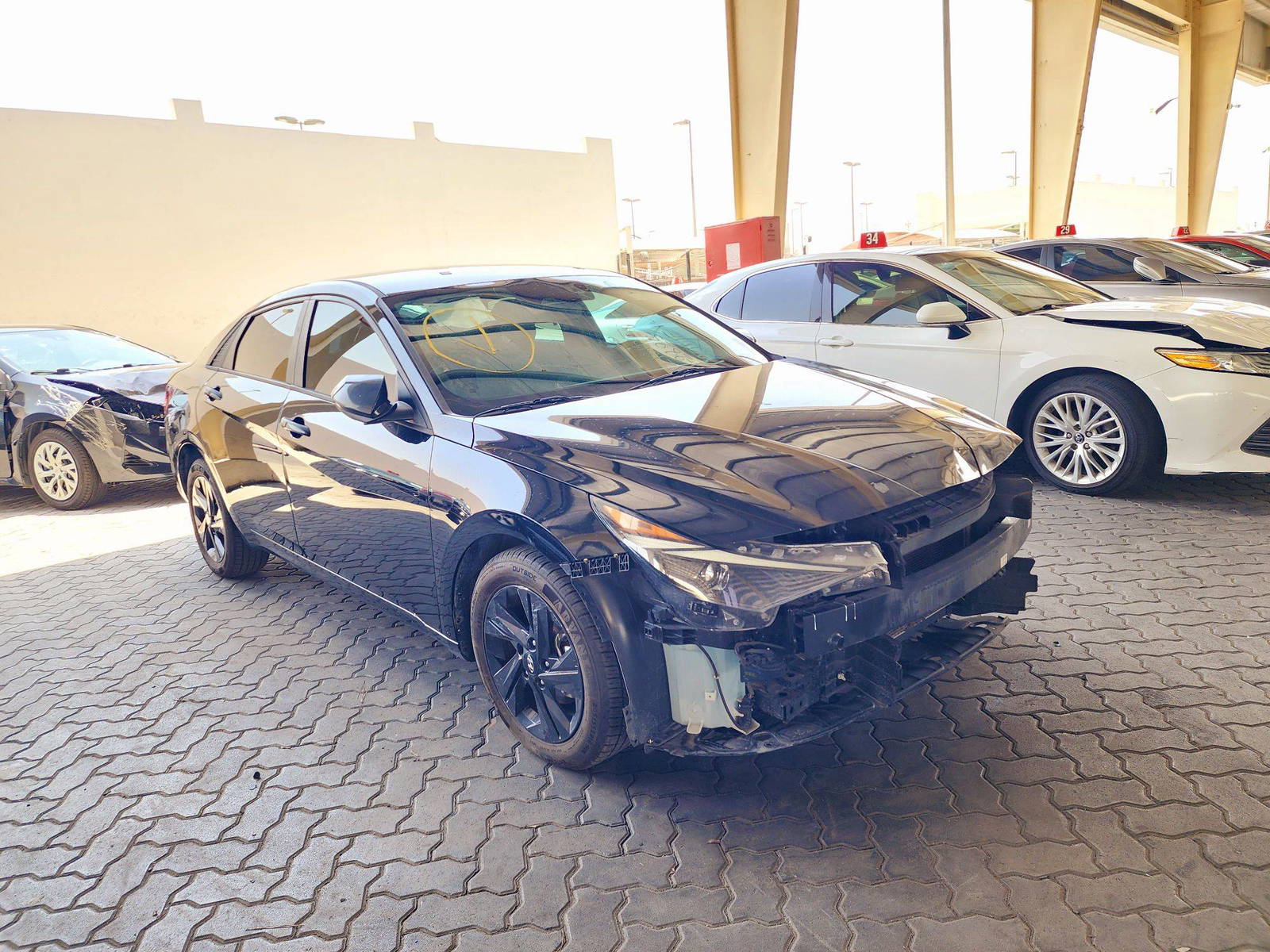 2021 HYUNDAI ELANTRA — 108371 Miles — Lot 84659004 — Souq - Marhaba Auctions Used Cars - Image 4