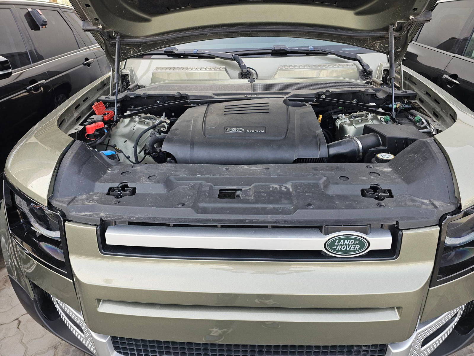 2023 LAND ROVER DEFENDER 110 S — 21792 Miles — Lot 84704155 — Souq - Marhaba Auctions Used Cars - Image 13