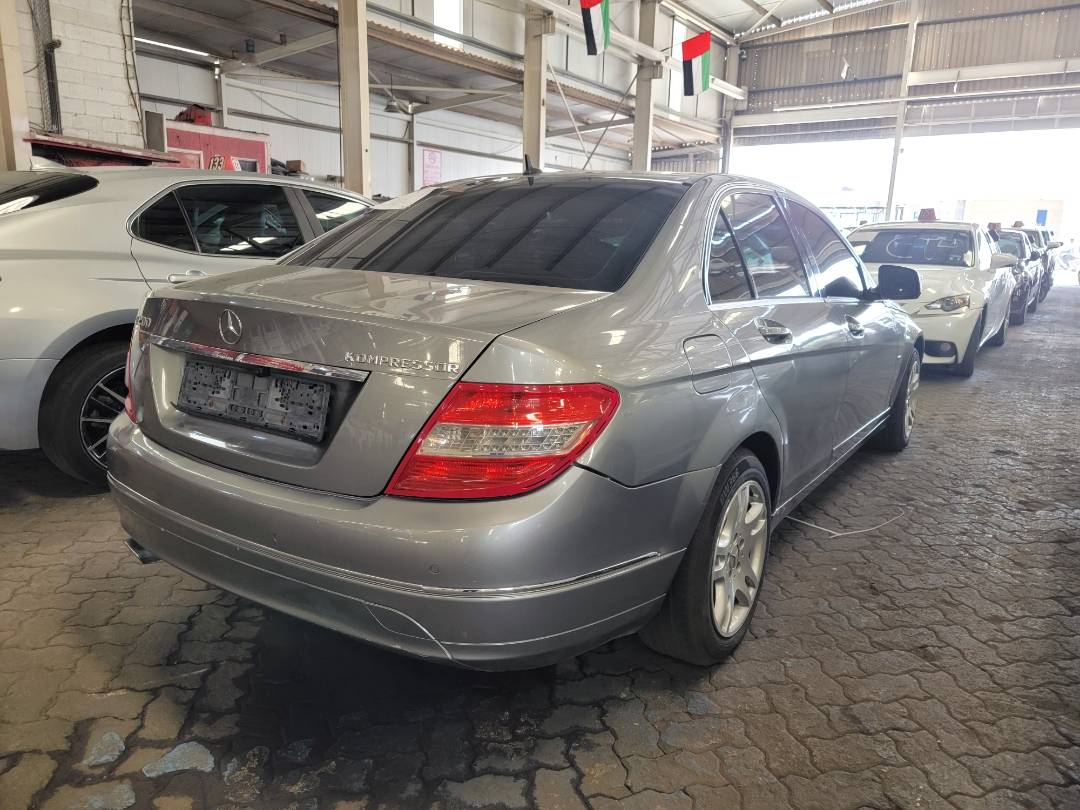 2008 MERCEDES BENZ C200 — 419998 KM — Lot 8F086168 — Main - Marhaba Auctions Used Cars - Image 3