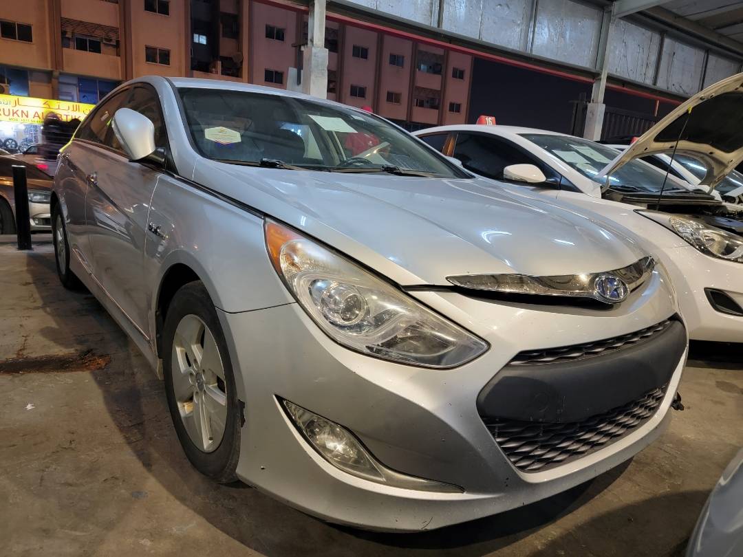 HYUNDAI SONATA 2012 - Marhaba Auction Used Cars - Image 4
