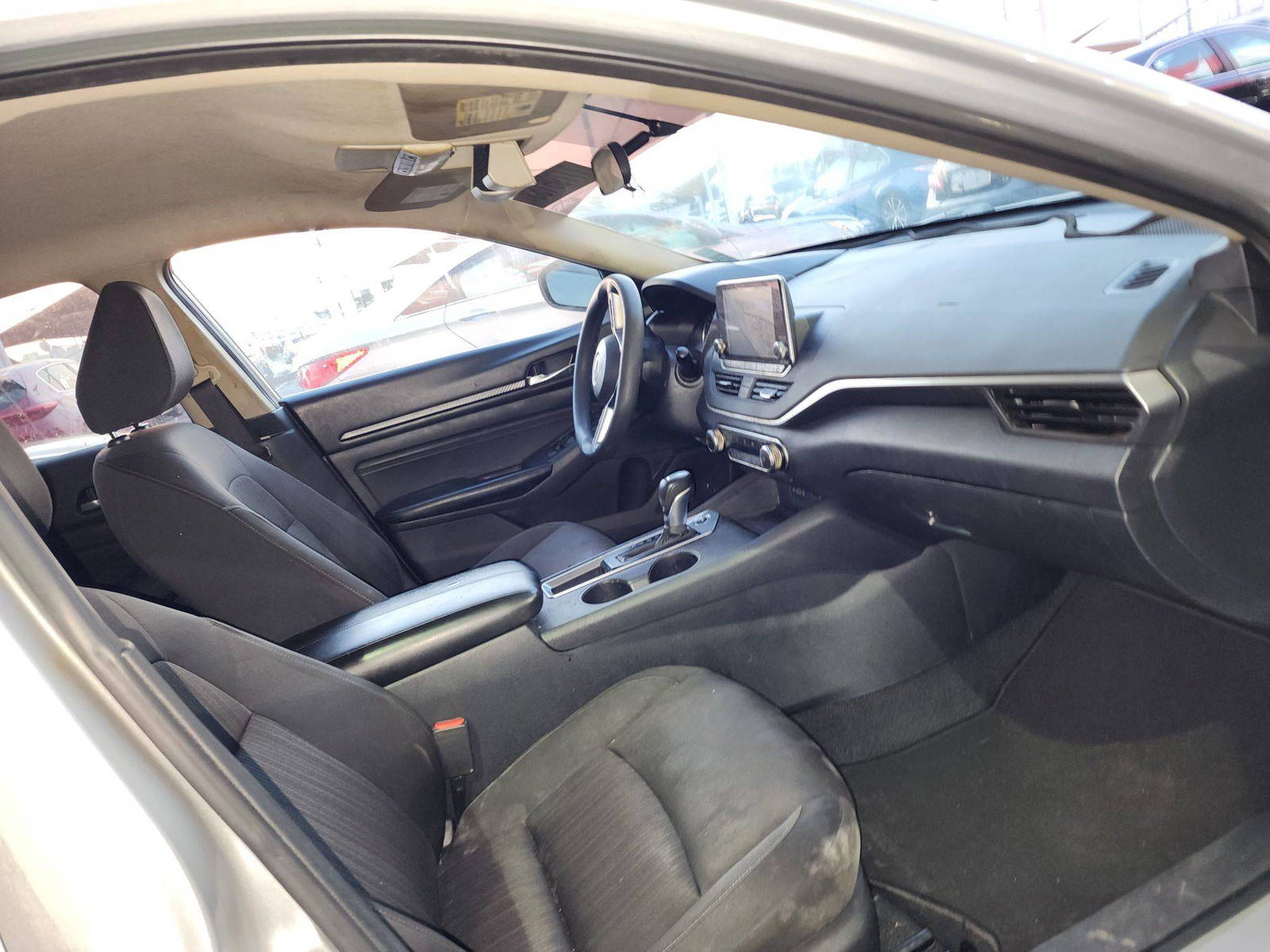 2019 NISSAN ALTIMA — 150272 Miles — Lot 51499 — Main - Marhaba Auctions Used Cars - Image 5