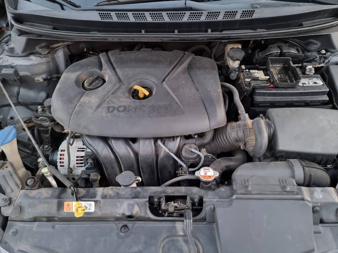 HYUNDAI ELANTRA 2014 - Marhaba Auction Used Cars - Image 8