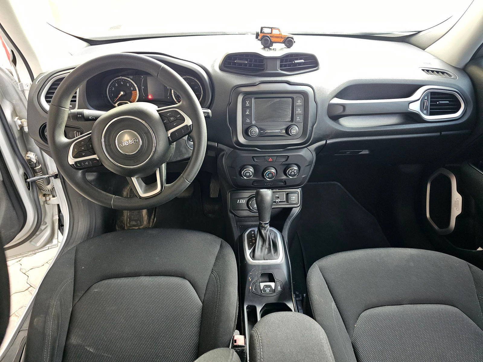 JEEP RENEGADE SPORT 2019 - Marhaba Auction Used Cars - Image 9