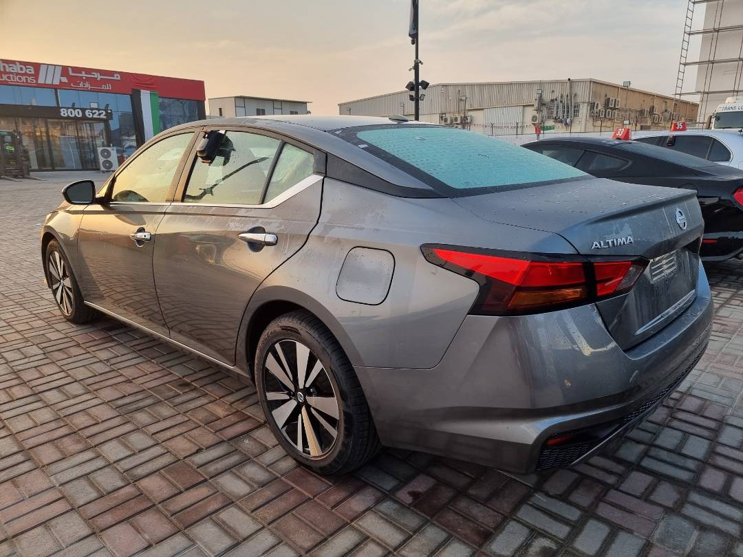 2020 NISSAN ALTIMA — 67677 Miles — Lot 124578 — Ind. 12 - Marhaba Auctions Used Cars - Image 4
