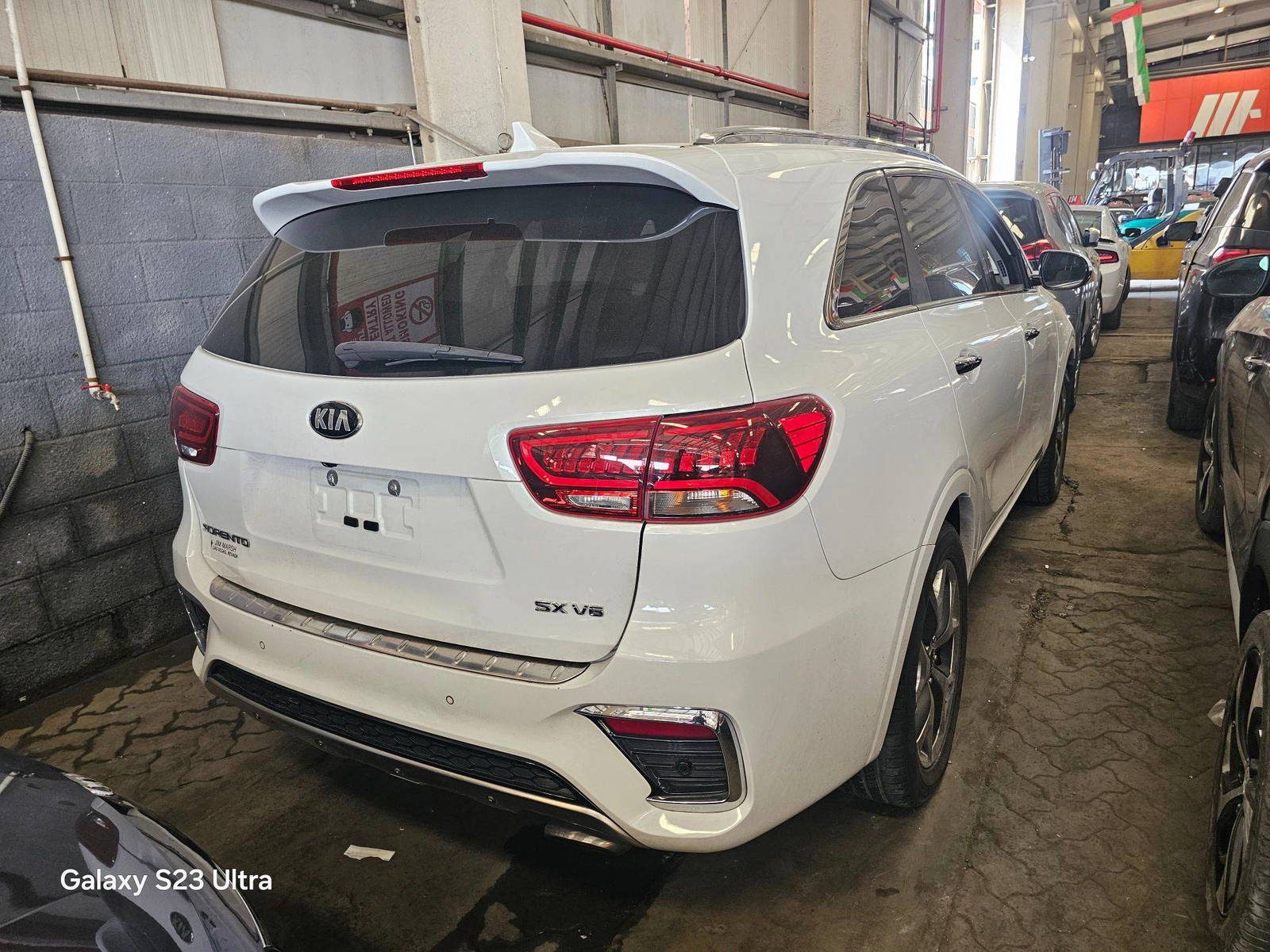 2019 KIA SORENTO — 80785 Miles — Lot 65718025 — Souq - Marhaba Auctions Used Cars - Image 5
