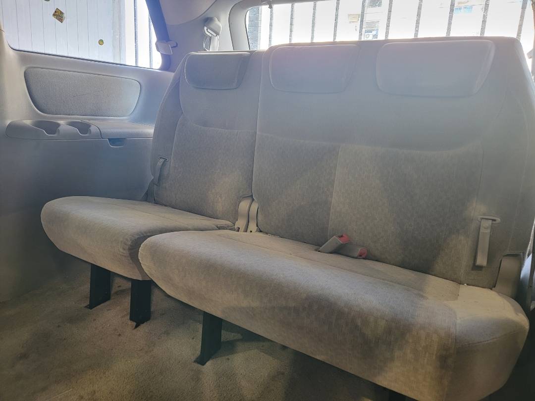 2005 TOYOTA SIENNA — 183847 Miles — Lot S312912 — Main - Marhaba Auctions Used Cars - Image 7
