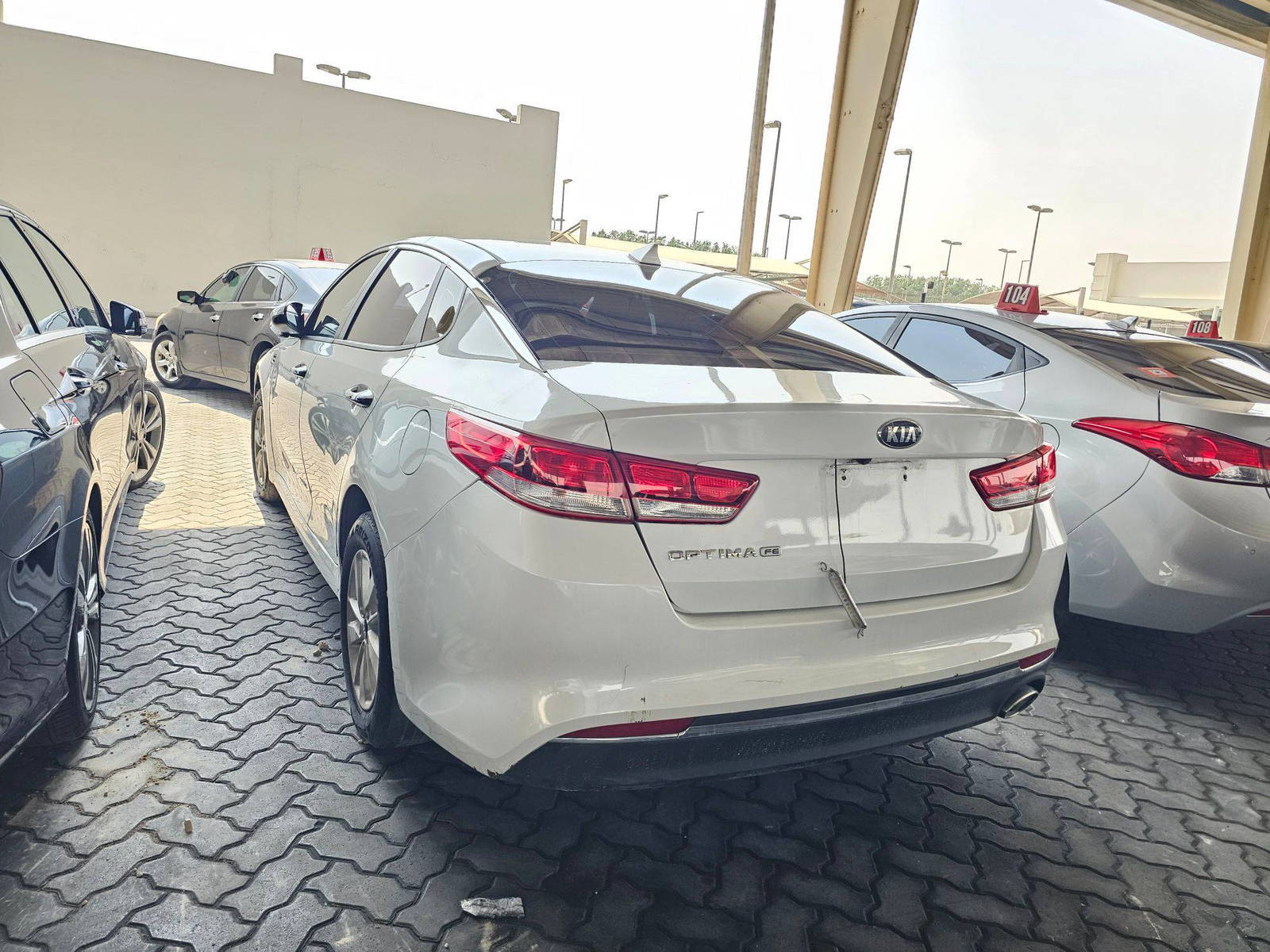 2017 KIA OPTIMA — 164704 Miles — Lot 33HG158264 — Main - Marhaba Auctions Used Cars - Image 4