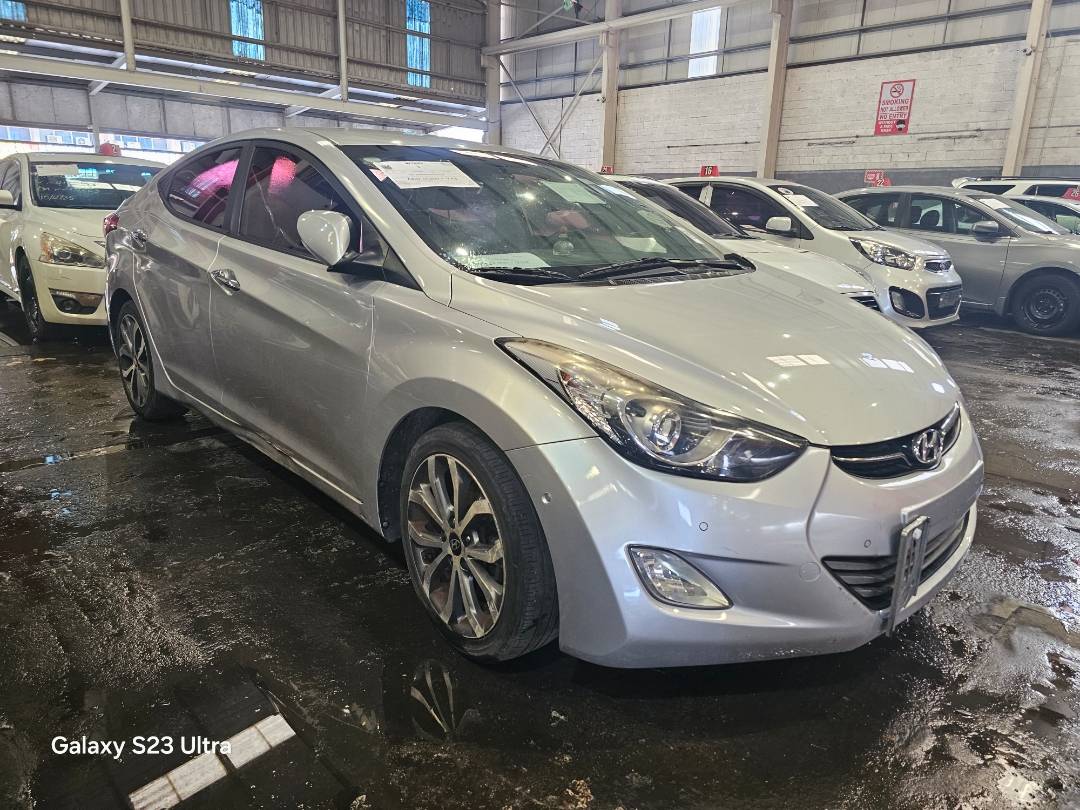 2013 HYUNDAI AVANTE — 274781 KM — Lot 772568 — Main - Marhaba Auctions Used Cars - Image 4