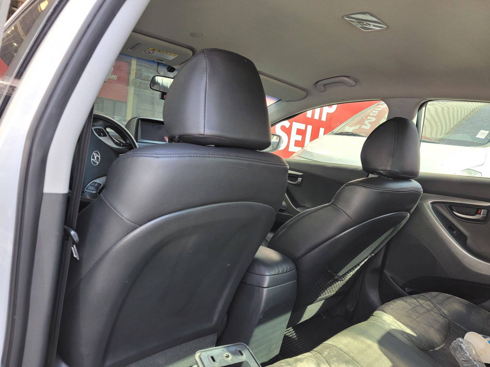 2012 HYUNDAI AVANTE — 169753 KM — Lot 215487 — Main - Marhaba Auctions Used Cars - Image 7