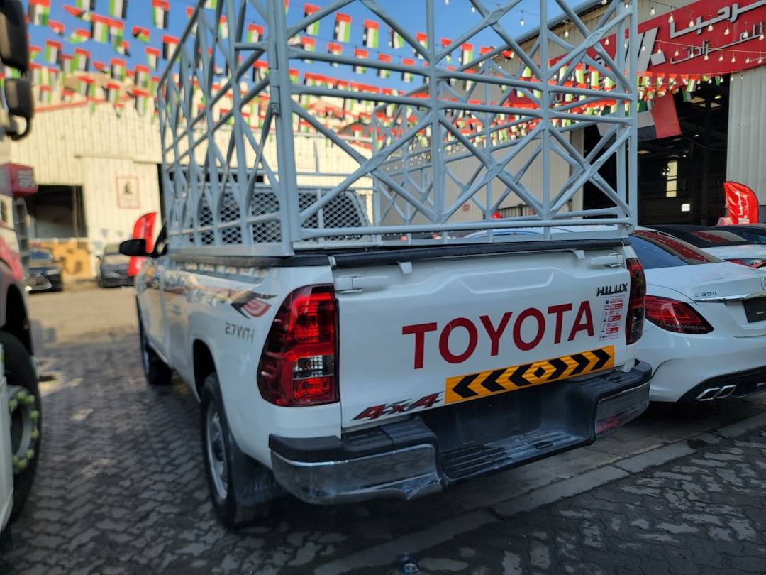2023 TOYOTA HILUX — 94130 KM — Lot 1856894 — Main - Marhaba Auctions Used Cars - Image 3