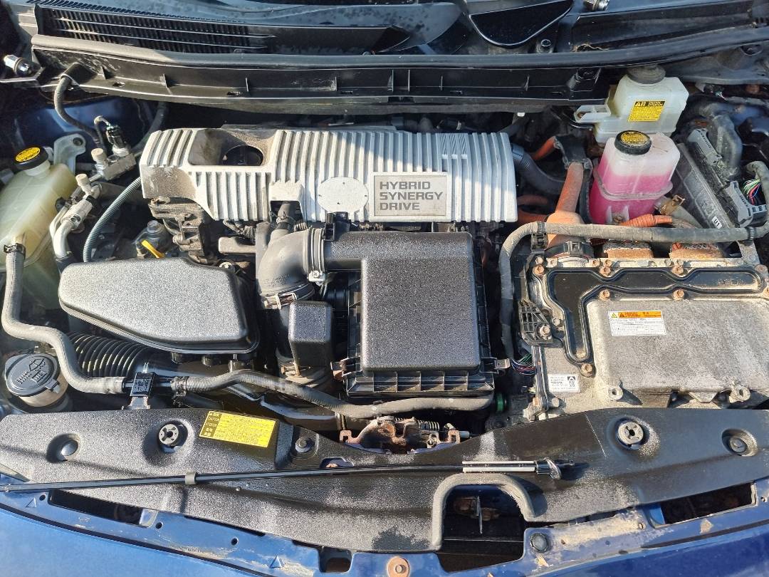 TOYOTA PRIUS 2011 - Marhaba Auction Used Cars - Image 10